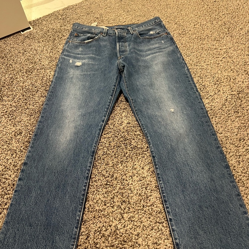 NWOT Levi’s signature jeans never worn